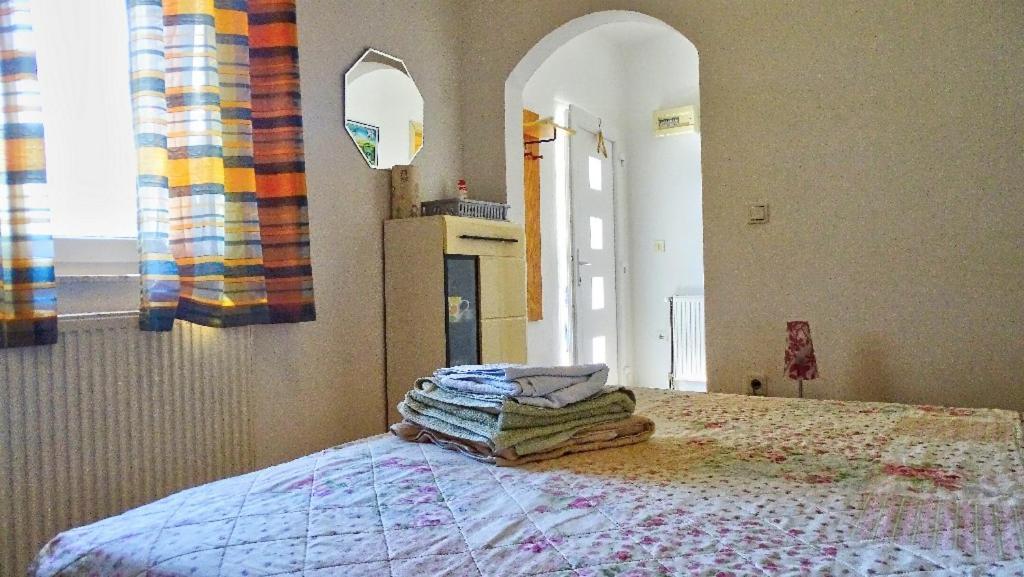 Studio Apartman I Mali Apartman Vir Exteriér fotografie