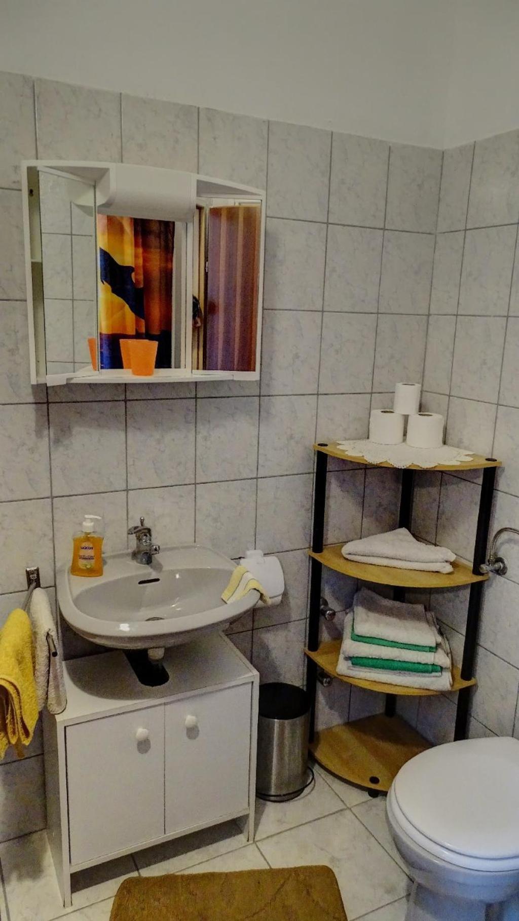 Studio Apartman I Mali Apartman Vir Exteriér fotografie